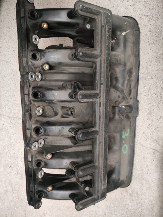 BMW E46 330i 530i E39 M54 X3 X5 E83 M54B30 231KM intake manifold 7523291