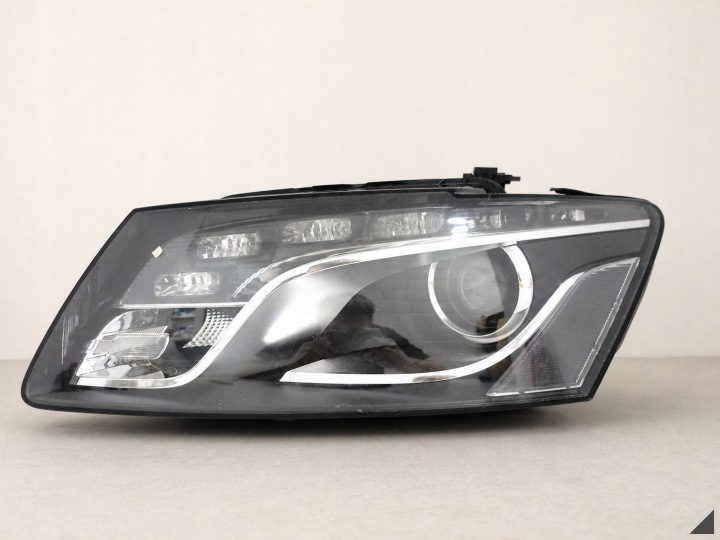 AUDI Q5 SQ5 8R0 08-12 licht XENON + LED NIESKRETNA links vorne EUROPA