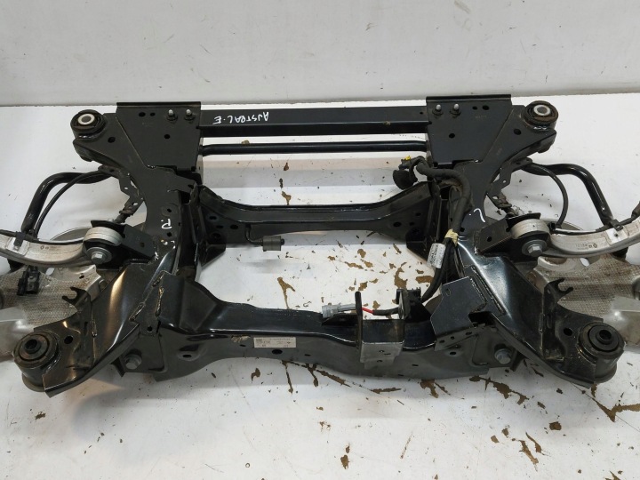 RENAULT Austral E Vorderachsträger träger Achsträger Achsträgers heck 4control