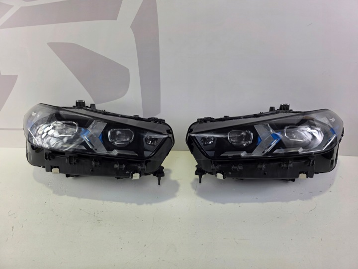 Feux phare Avant FULL LED BMW X5 G05 X6 G06 LCI 5A83105 5A8E106
