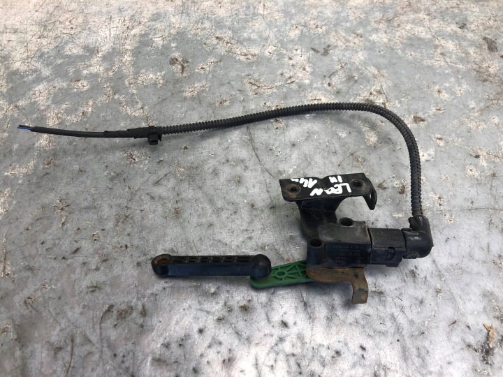 sensor POZIOMOWANIA of the lights SEAT LEON III 5Q0907503 5Q0512521F