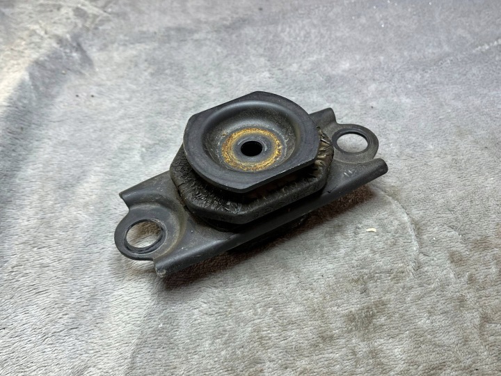 112202558R Support Airbag Support plaque Moteur RENAULT NISSAN !J