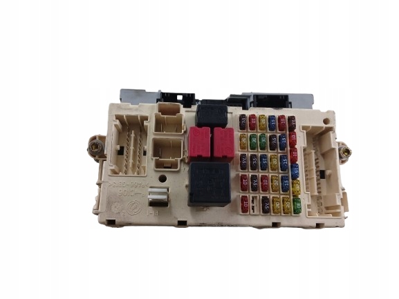 ALFA ROMEO GT 147 compartment of fuses 60684629