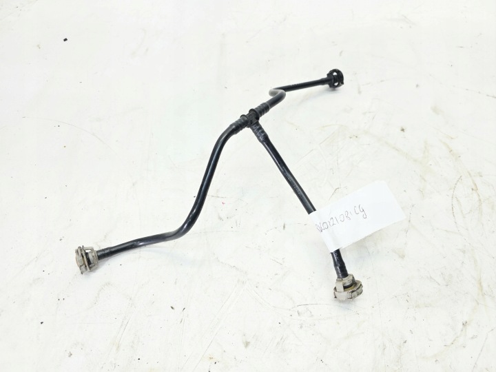 canalisation tuyau d’eau AUDI A4 B8 A5 8T LIFT 2.0 TDI 8K0121081CG