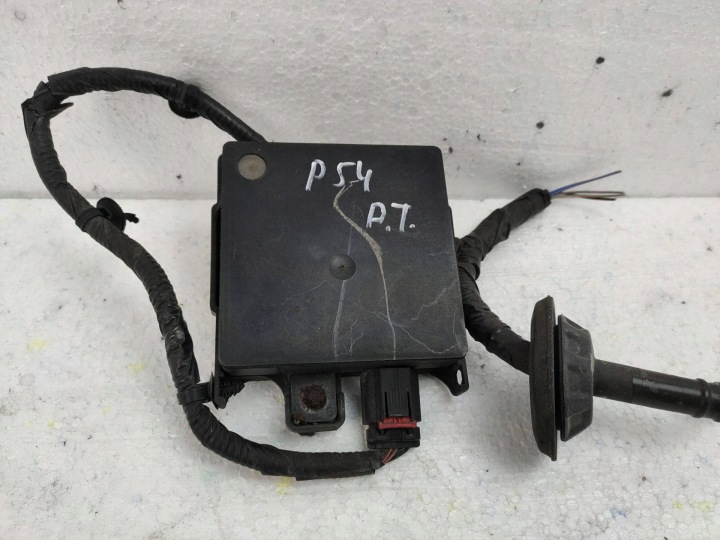 Sensor martwego pola Ford Fusion USA 2 2014 DS7T-14D599-BC