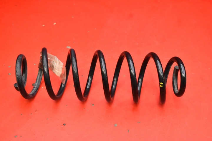 spring rear part rear SKODA OCTAVIA 4 IV 1.5 TSI 150 KM KOMBI 19-24