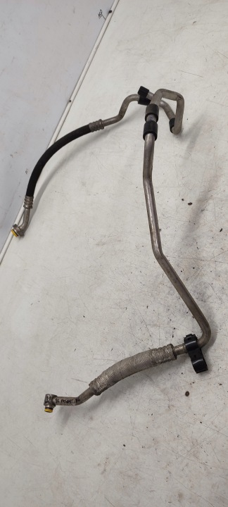hose wiring of the air conditioning VW Passat B6 2,0 TDI