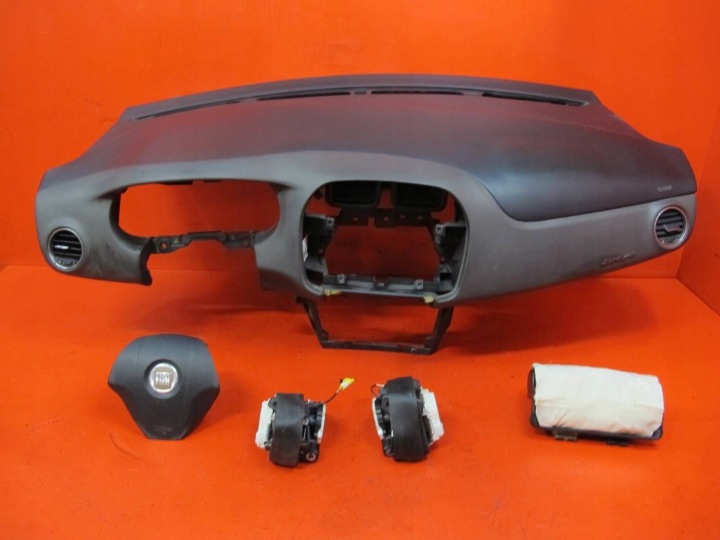 FIAT BRAVO 198 II 2 airbag airbag CRUSCOTTO KIT COMPLETE airbag CRUSCOTTO COMPLETO consolle CINTURA SICUREZZA ANTERIORI KPL