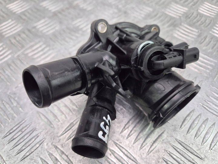 Mercedes E200 CGI W212 Scatola termostato TM53103 271.820