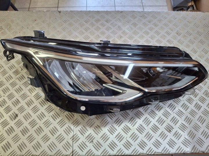 Feux phare Droit Avant FULL LED VW GOLF VIII GOLF 8 2019R->