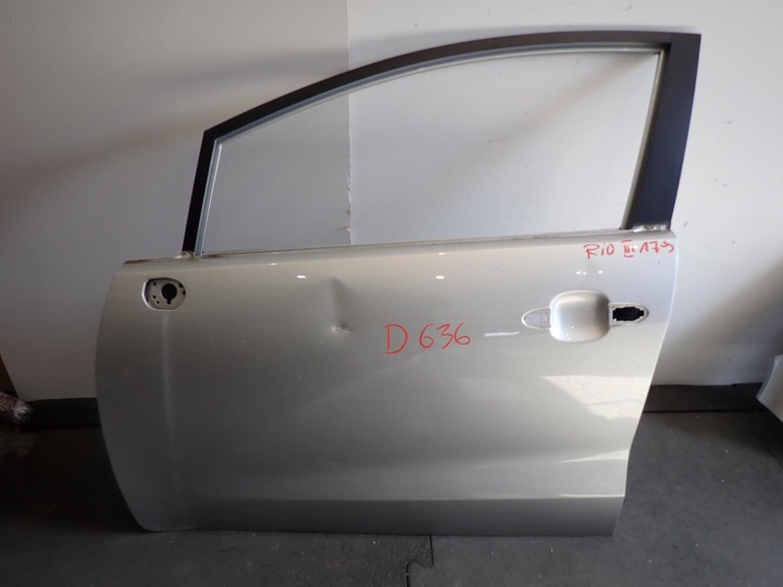 dveře předek přední levé KIA RIO III 2011