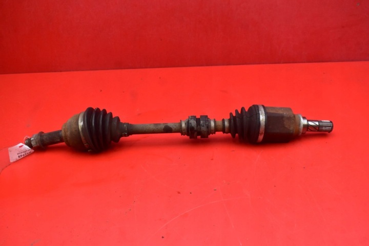 Antriebswelle links vorne MANUAL NISSAN JUKE 1 und 1.6 16V 117 KM 10-14
