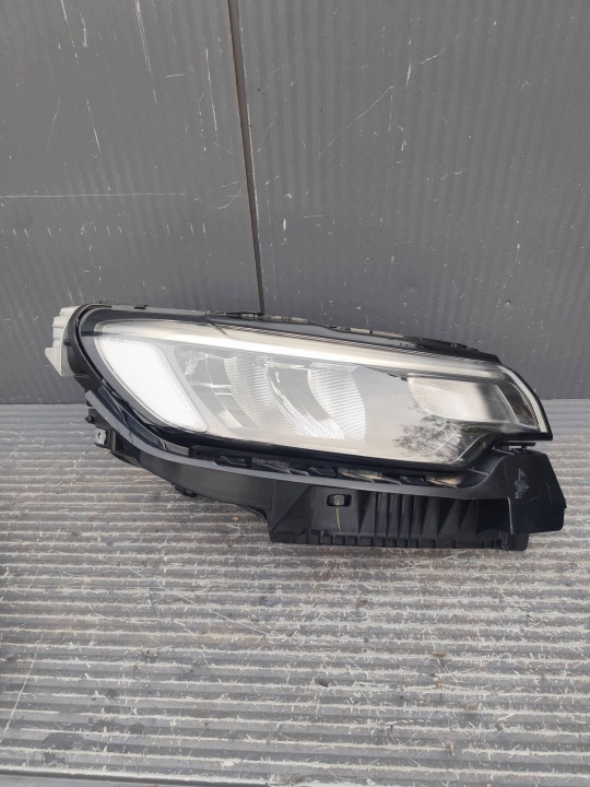 JEEP COMPASS II lámpa első jobb FULL LED komplett bontott