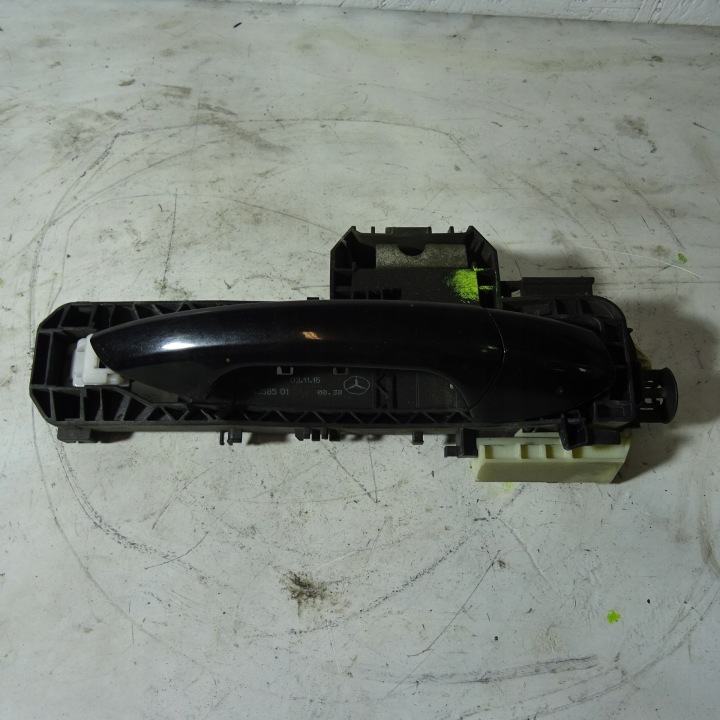MERCEDES E S212 Poignée Arrière Droit A2047601634