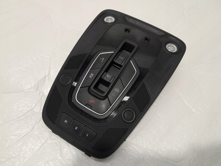AUDI Q5 80A Feux phare OSWIETLENIE Cabine Avant 80A947135AN