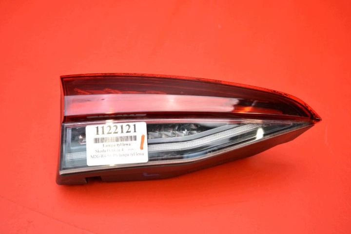 licht links heck hinten 5E7945307A SKODA OCTAVIA 4 IV KOMBI 19-24