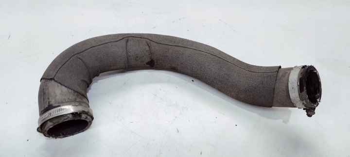 pipe hose of the intercooler AUDI A4 B8 A5 LIFT 2.0 TDI 8K0145738AH