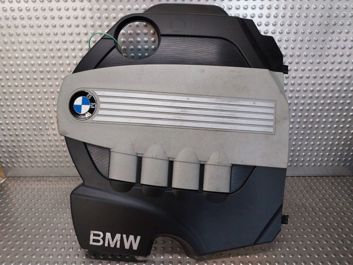 Couvercle Couverture tablier moteur Moteur 7797410 BMW E90 E91 E81 X1 E84 E60 LIFT X3 E83 N47