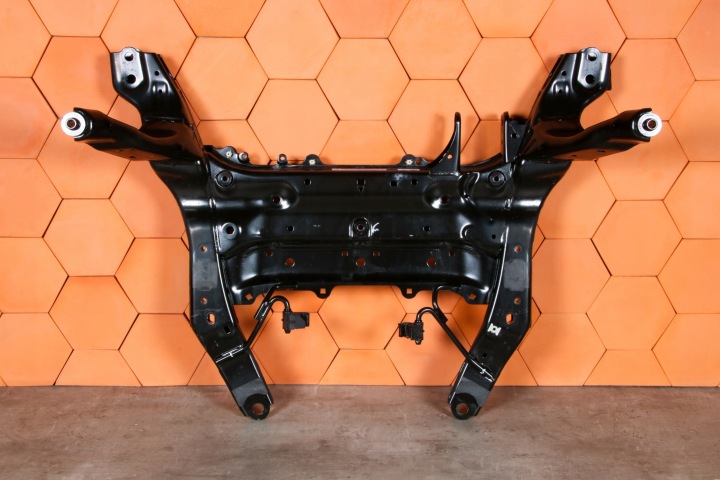 BMW F45 F46 MINI F54 F60 Ponte assale assale ASSALE ANTERIORE CULLA RINFORZO PARAURTI Anteriore Anteriore 6872729
