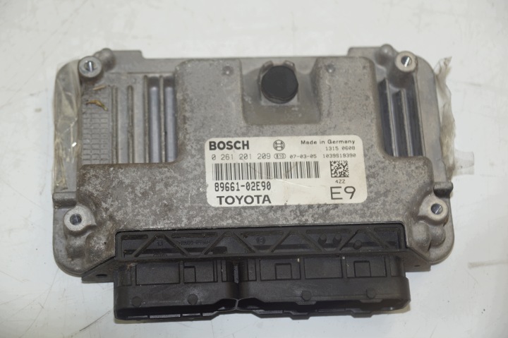 computer 8966102E90 8966102E90 TOYOTA AURIS e