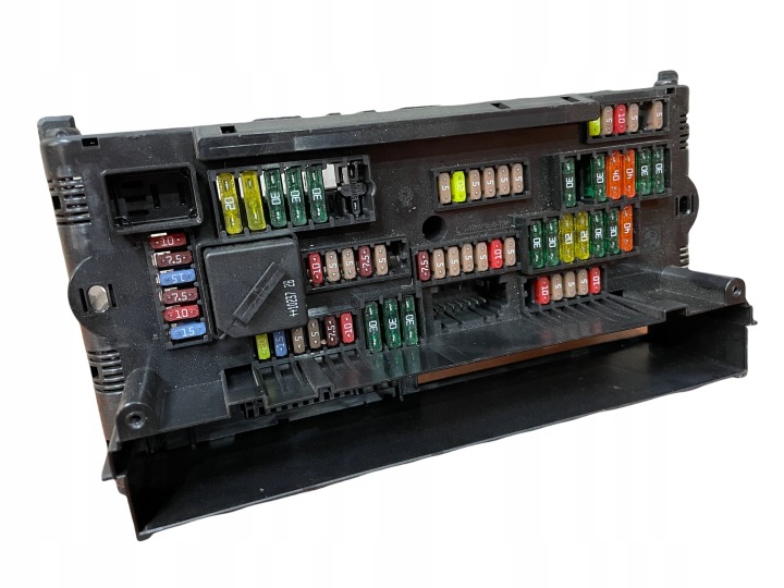 Kasten der Sicherungen BMW F10 F11 9210861