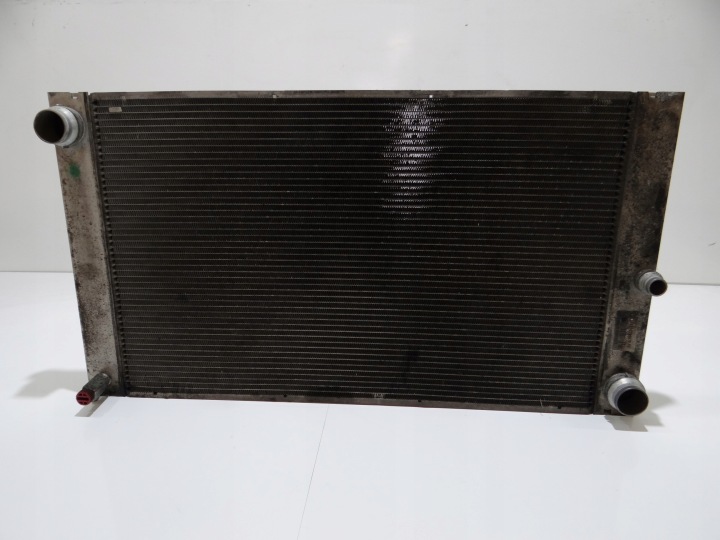 Kühler Wasserkühler BMW E60 E61 N47D20A 2.0D OE 7795878