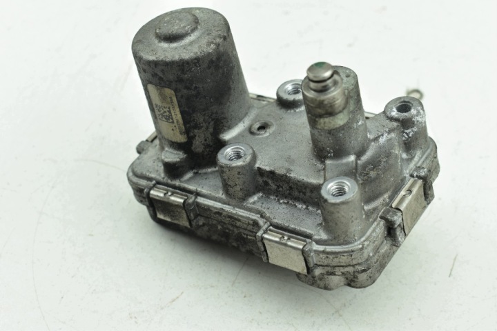 regulator of the turbine BMW F20 F21 F30 F31 F10 F11 2.0 D N47 A2C30724900