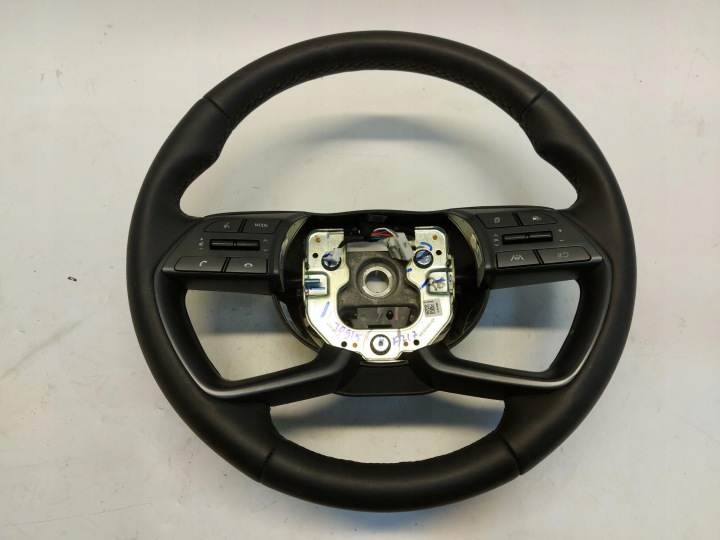 Hyundai Bayon 2023 Volant skorzana oryg Contrôle 56100q0fb0