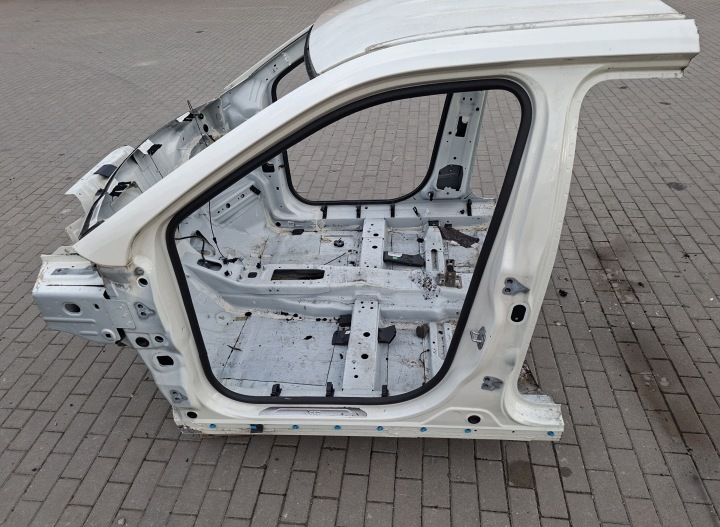 prag lijevi četvrtina lijeva stup srednji JEEP COMPASS II 290 / PW6 / RW6