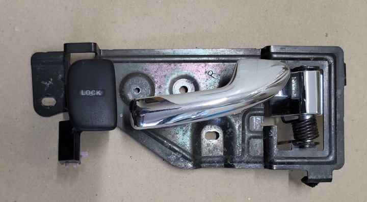Poignée Interne CHROM Z Portière PRAWYCH R HONDA PRELUDE IV 4 91r.-- OE EU