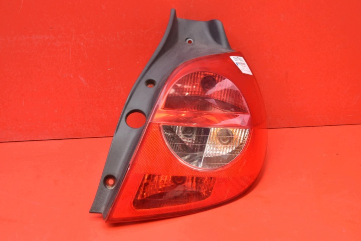 light right rear part rear 8200828851 RENAULT CLIO 3 III 3D HB 05-09