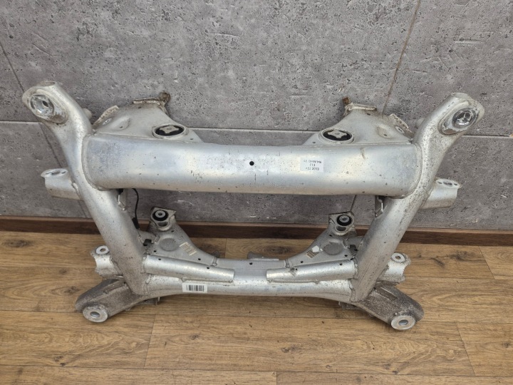 BMW M5 M6 F06 F10 F12 F13 ponte assale assale posteriore posteriore traversa slitta culla assale sospensioni 2284090