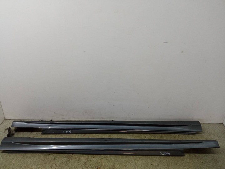 Moulage Jupe Gauche Droit KPL AMG 992 Berline 001 205 88 2 Mercedes C-klasa