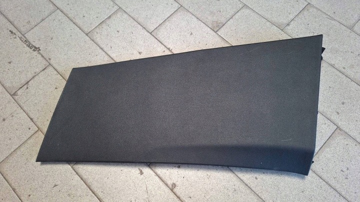copertura GREMBIALINA FIANCO slupka B inferiore sinistra Bocchetta Renault Clio VI 769162686R