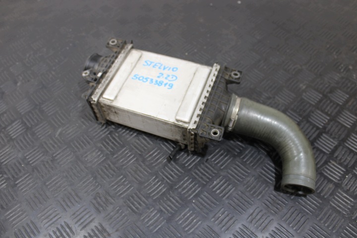 Radiatore / Raffreddatore radiatore intercooler 50533819 ALFA ROMEO STELVIO