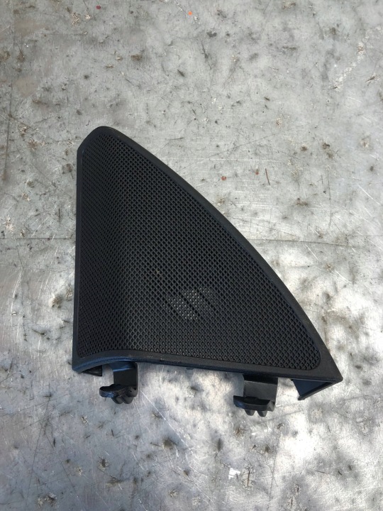 TROJKAT di copertura dell’altoparlante sinistra Anteriore MERCEDES W205 KOMBI A2057200148