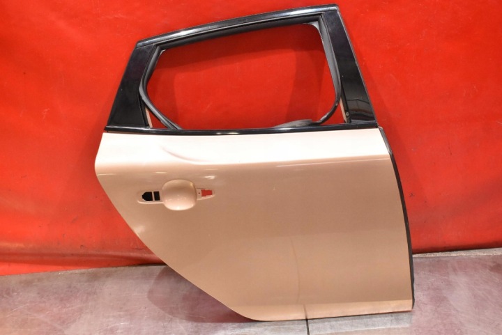 Portière Droit Arrière Arrière 708-46 VOLVO S40 2 II HB 12-16