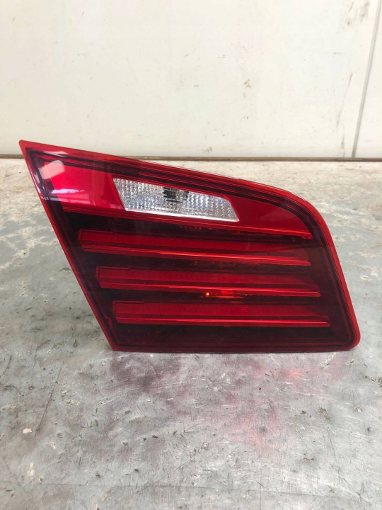 Licht links heck für die Heckklappe LED BMW F10 LCI LIFT 7306163