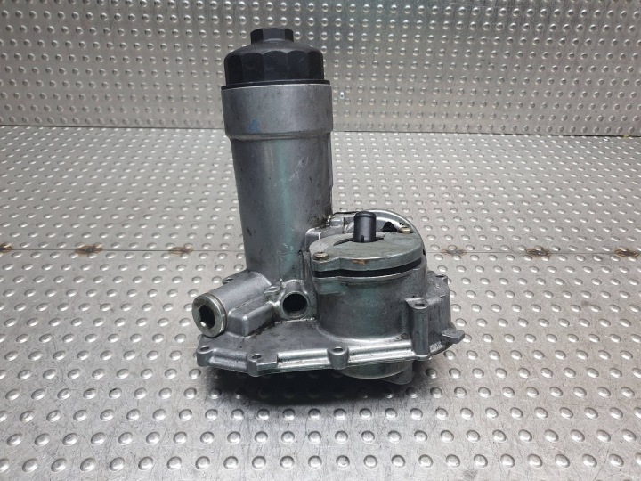 oil filter holder 059115405C AUDI A6 C5 PASSAT B5 SUPERB and 2.5 TDI