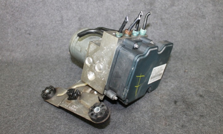BMW F07 F10 F11 Servo frein DSC DXC9 - 6868335