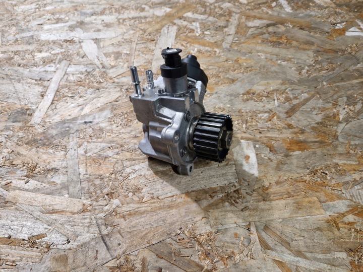 Einspritzpumpe FIAT DUCATO 2.2 JTD EURO 6 55274845 0445010747