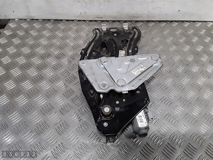 2011 Peugeot 207 Cc Window controller 9680072380 9
