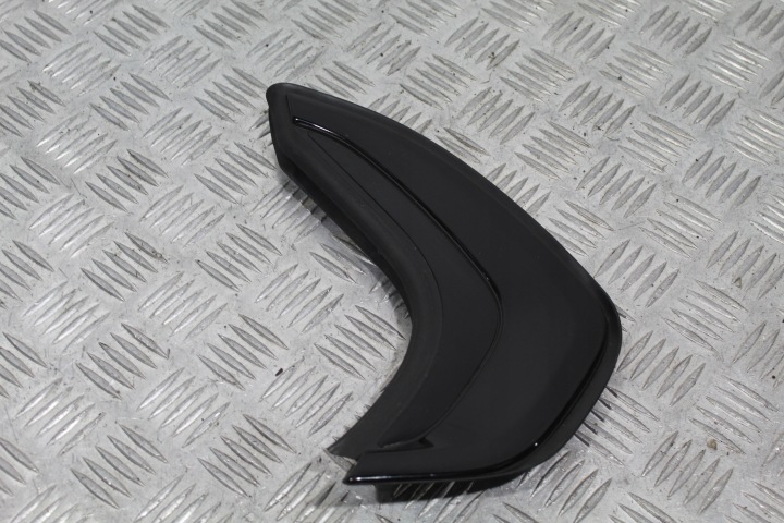 Couvre Aile Gauche Arrière BMW 1 M1 F40 7474001