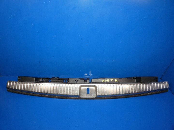 MERCEDES E KLASA W213 KOMBI cap of the threshold boot supports TYNEGO