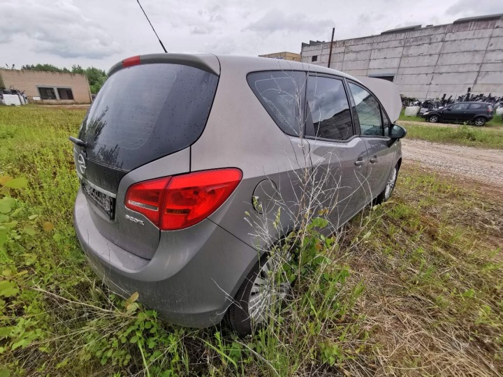 Opel Meriva Tampa do Coletor 2011 1.3L 55562918 10