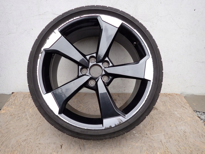 FELGA Alumínium AUDI A3 S3 RS3 8V 5x112 19" ET 53 8,5J 8V0601025FC