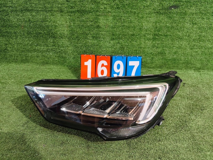 REFLEKTOR links vorne OPEL CROSSLAND X 20- LIFT FULL LED NR.1697