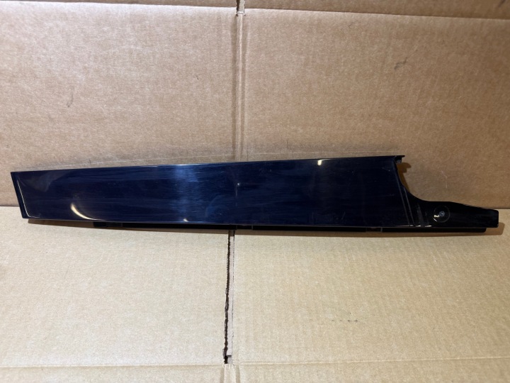 AUDI Q5 8R modanatura sinistra DEKOR PORTA Portiera sinistra Anteriore 8R0837901