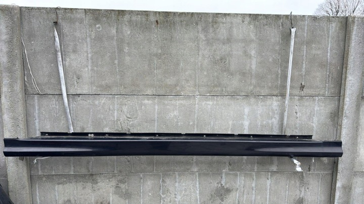 rechts Leiste Schutzleiste schwellen SAAB 9-3 93 AERO Sedan kombi Seitenschweller Farbe 289
