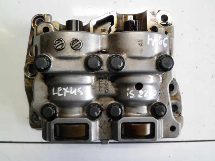 LEXUS IS II IS220 2.2 D-CAT 2AD WALKI BALANSOWE